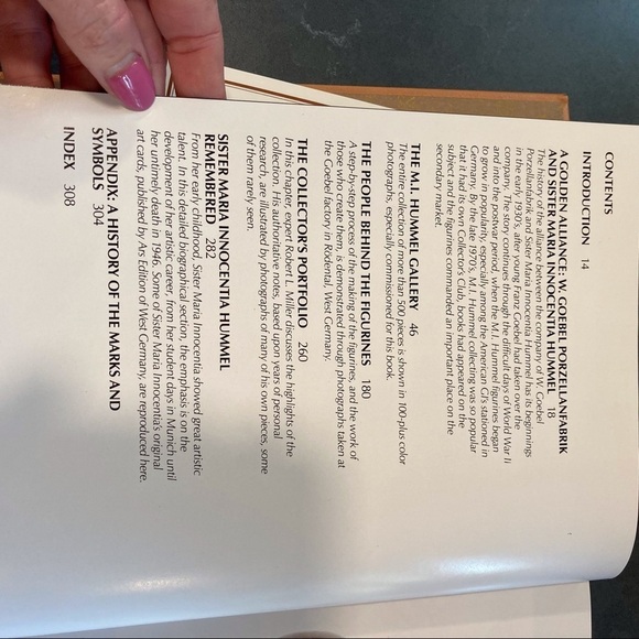 VINTAGE HUMMEL GOLDEN ANNIVERSARY HARDBACK BOOK - Picture 13 of 16